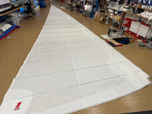 Indlæs billede til gallerivisning Rullefok FL: 16.70m - Triradial dacron